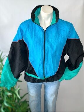 v i n t a g e :: Colorblock Vibrant Windbreaker Rain Jacket